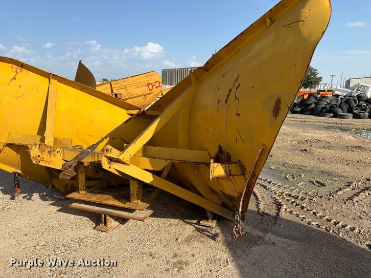 image for item EW5060 Balderson BV11 V Plow
