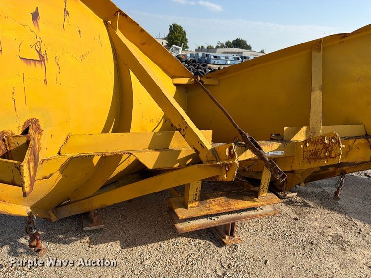 image for item EW5060 Balderson BV11 V Plow