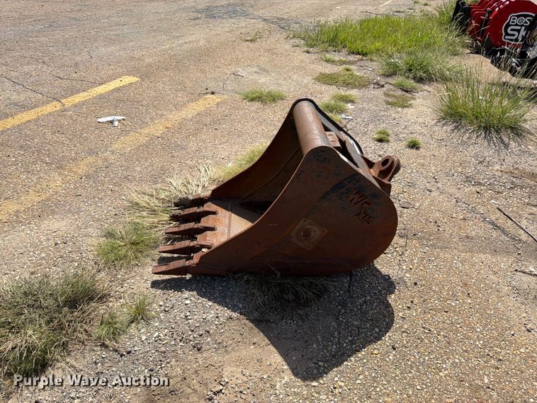 image for item EW5061 2009 Central Fabricators WR XLS backhoe bucket