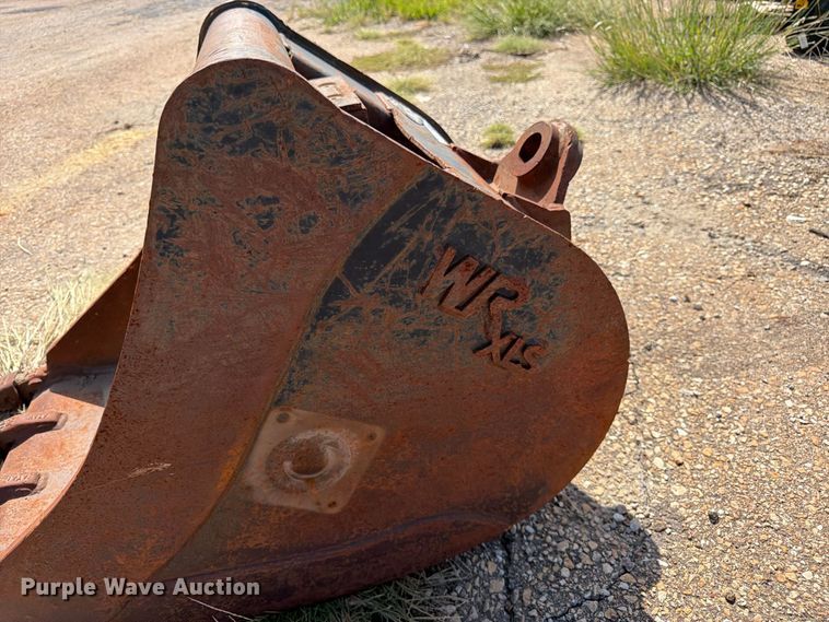 image for item EW5061 2009 Central Fabricators WR XLS backhoe bucket