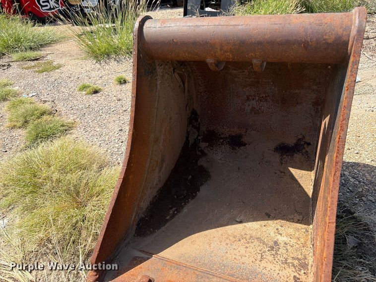 image for item EW5061 2009 Central Fabricators WR XLS backhoe bucket