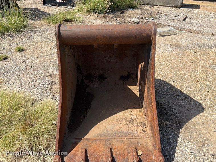 image for item EW5061 2009 Central Fabricators WR XLS backhoe bucket