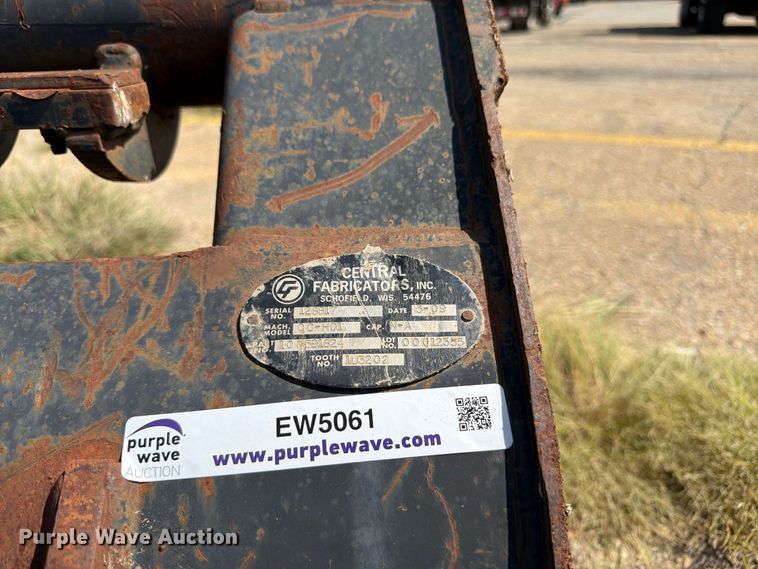 image for item EW5061 2009 Central Fabricators WR XLS backhoe bucket