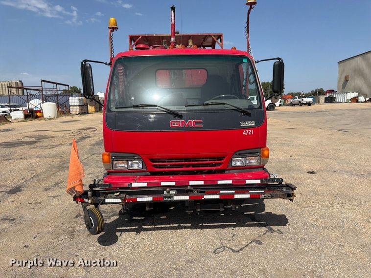 image for item EW5063 2004 GMC W5 paint striper truck