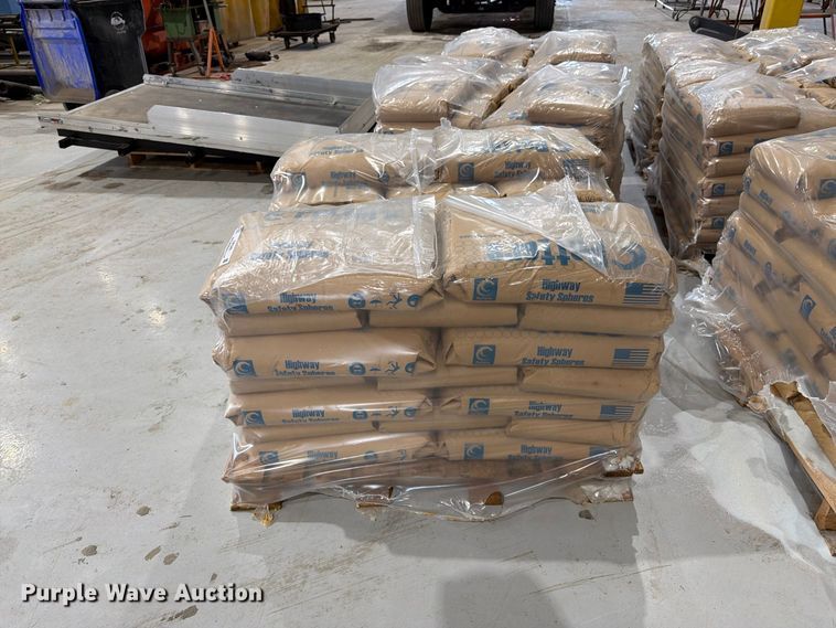 image for item EW5065 (6) pallets of Potters highway safety spheres