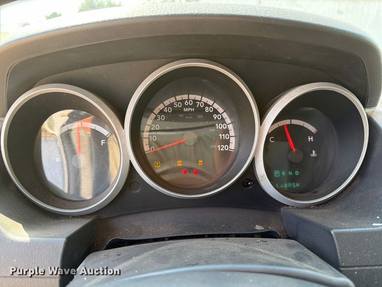 image for item EW8937 2010 Dodge Grand Caravan van