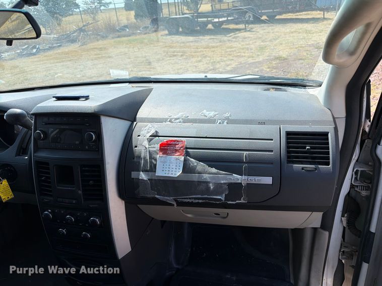 image for item EW8937 2010 Dodge Grand Caravan van