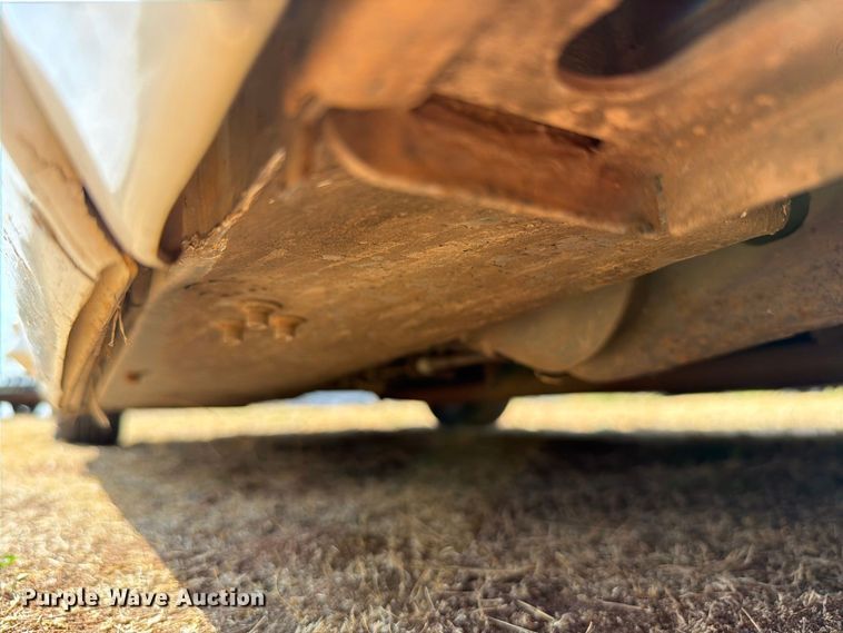 image for item EW8937 2010 Dodge Grand Caravan van