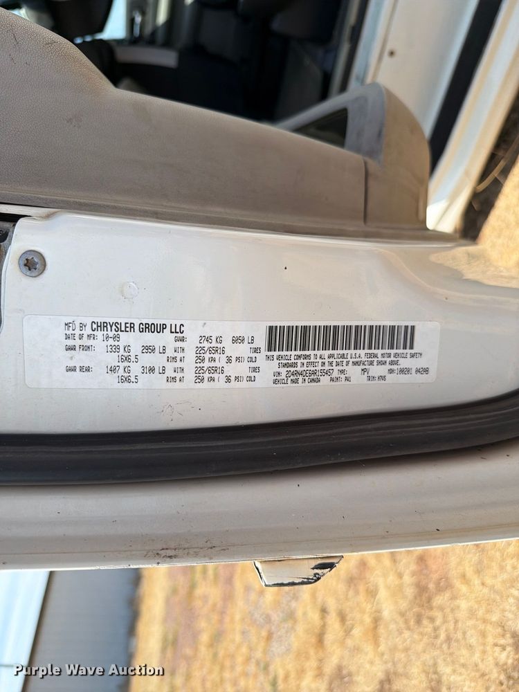 image for item EW8937 2010 Dodge Grand Caravan van