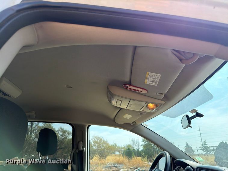 image for item EW8938 2017 Dodge Grand Caravan van