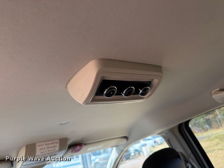 image for item EW8938 2017 Dodge Grand Caravan van