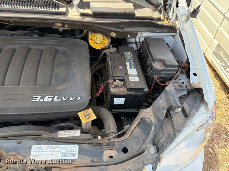 image for item EW8938 2017 Dodge Grand Caravan van