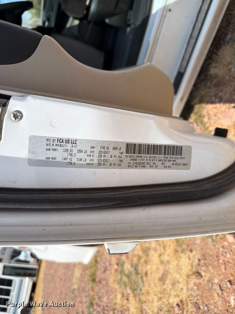 image for item EW8938 2017 Dodge Grand Caravan van
