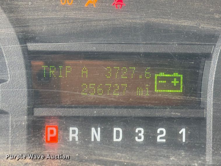 image for item EW8939 2009 Ford E450 shuttle bus
