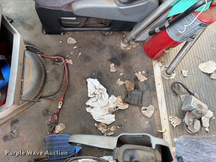 image for item EW8939 2009 Ford E450 shuttle bus