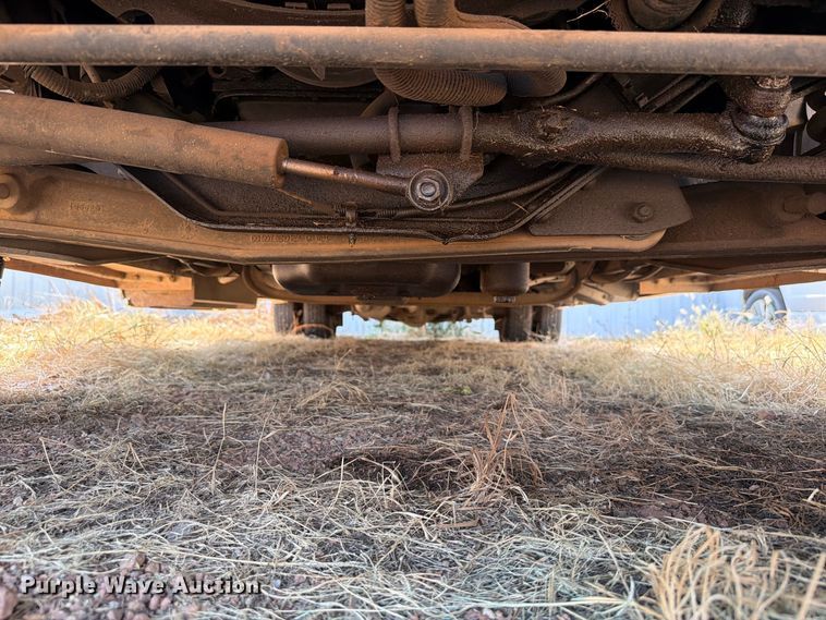 image for item EW8939 2009 Ford E450 shuttle bus