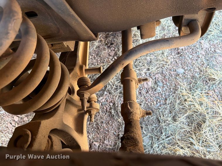 image for item EW8939 2009 Ford E450 shuttle bus