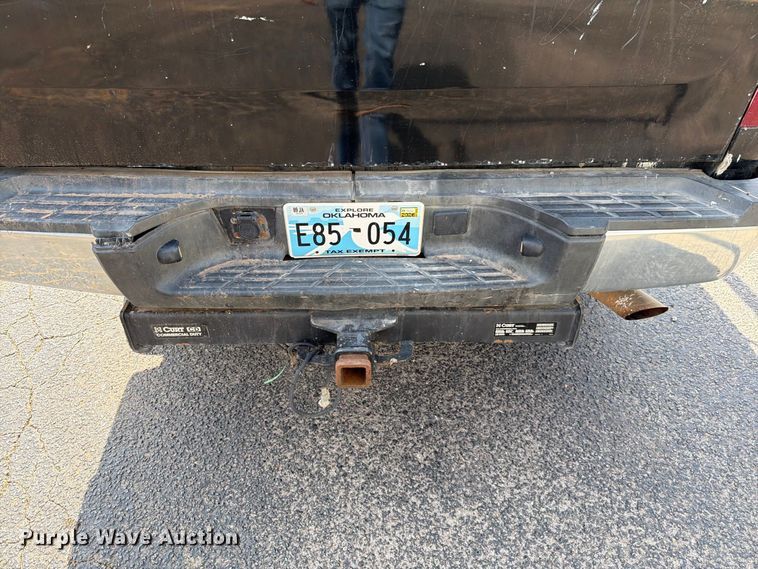 image for item EW8942 2012 Chevrolet Silverado 3500HD Crew Cab pickup truck