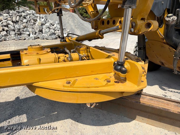 image for item EW8943 2012 Caterpillar 140M2 motor grader