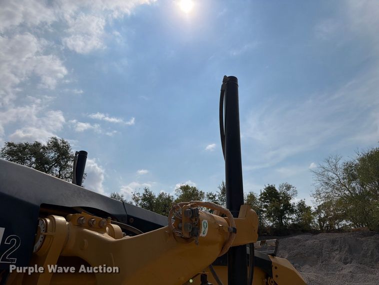 image for item EW8943 2012 Caterpillar 140M2 motor grader