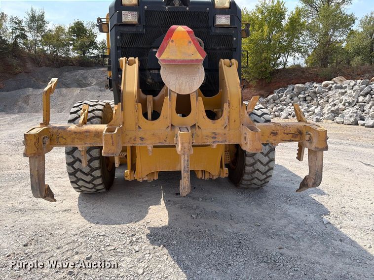 image for item EW8943 2012 Caterpillar 140M2 motor grader