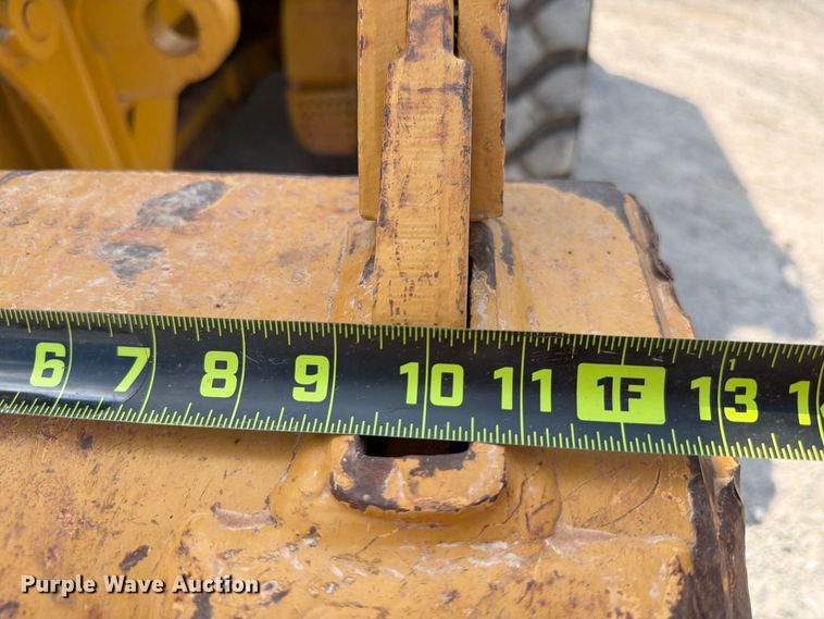 image for item EW8943 2012 Caterpillar 140M2 motor grader