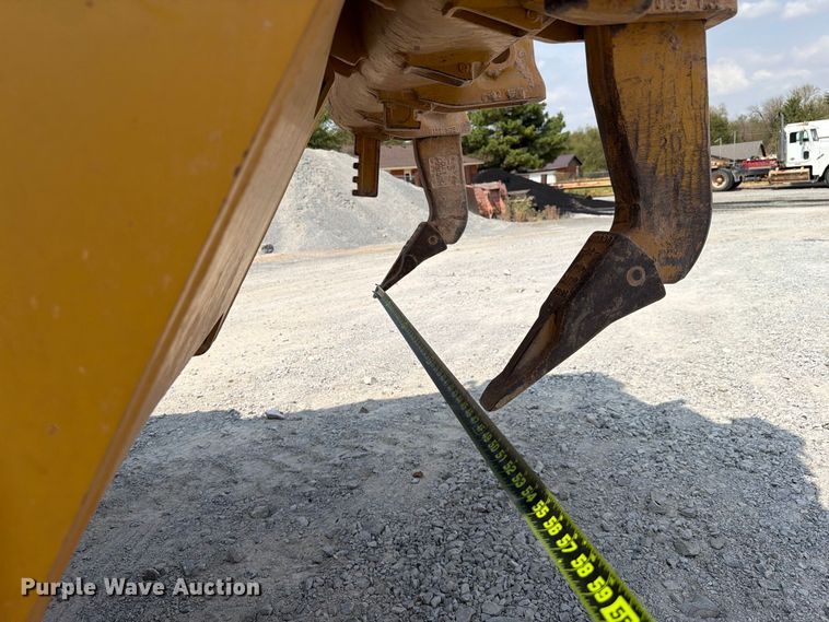image for item EW8943 2012 Caterpillar 140M2 motor grader