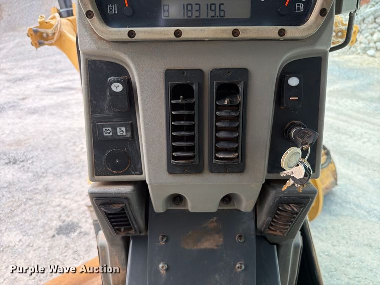 image for item EW8943 2012 Caterpillar 140M2 motor grader