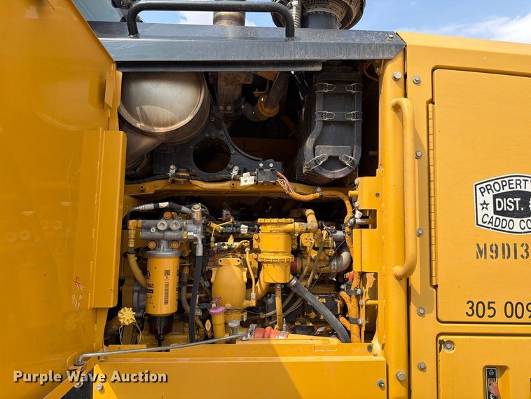 image for item EW8943 2012 Caterpillar 140M2 motor grader