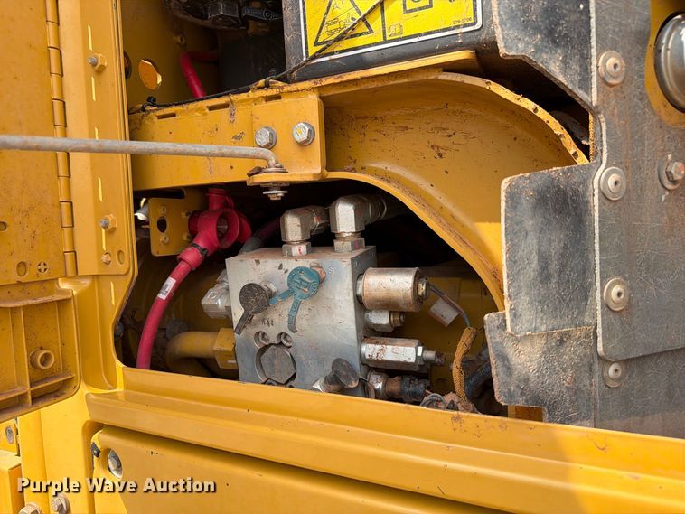 image for item EW8943 2012 Caterpillar 140M2 motor grader