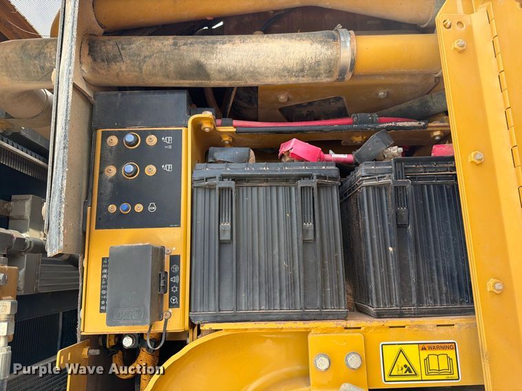 image for item EW8943 2012 Caterpillar 140M2 motor grader