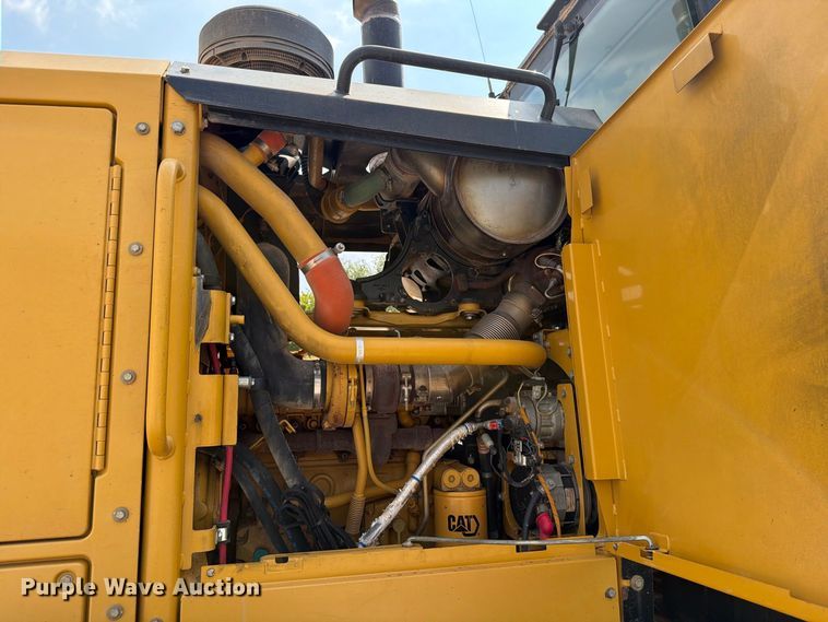image for item EW8943 2012 Caterpillar 140M2 motor grader