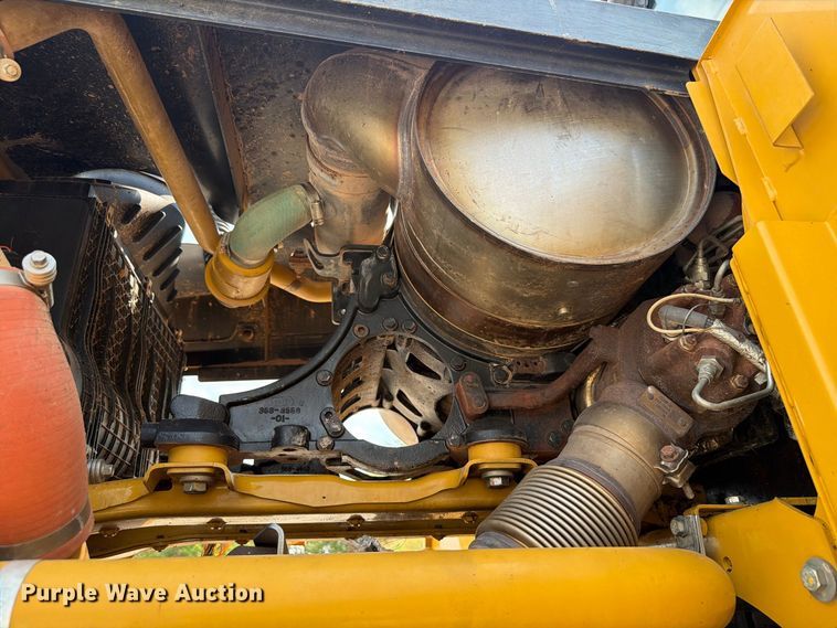 image for item EW8943 2012 Caterpillar 140M2 motor grader