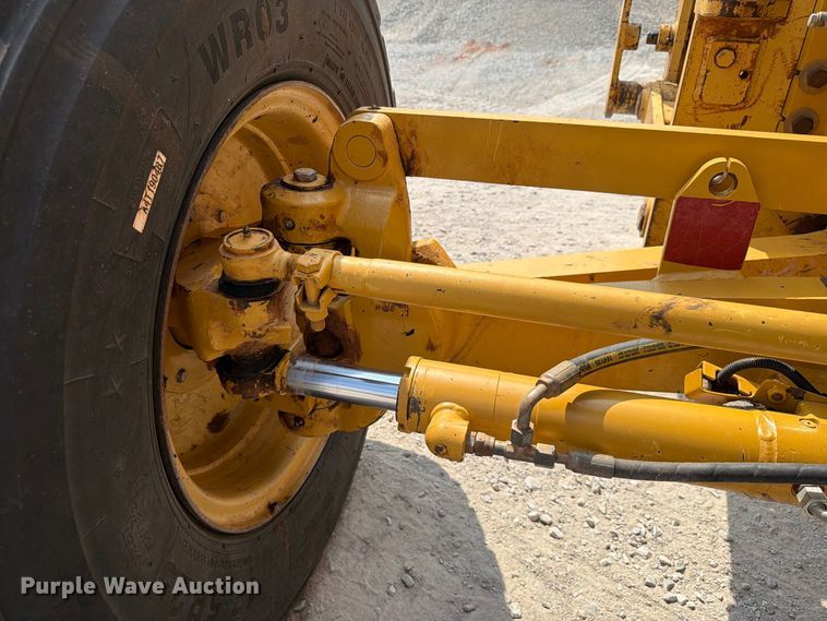 image for item EW8943 2012 Caterpillar 140M2 motor grader