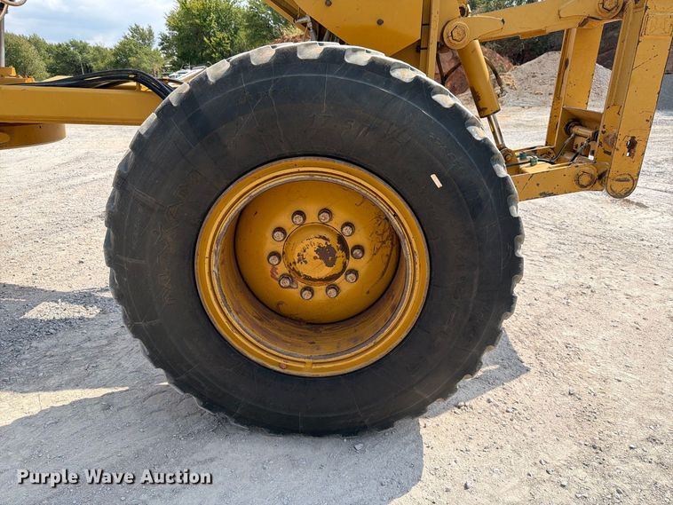 image for item EW8943 2012 Caterpillar 140M2 motor grader
