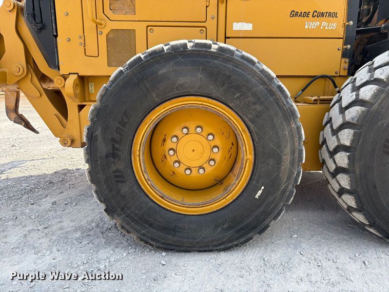 image for item EW8943 2012 Caterpillar 140M2 motor grader