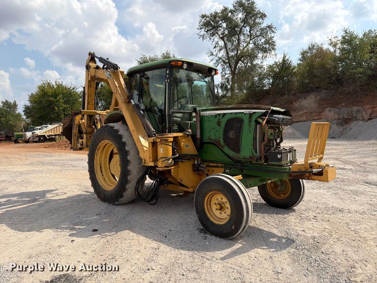 image for item EW8944 John Deere 6615 tractor