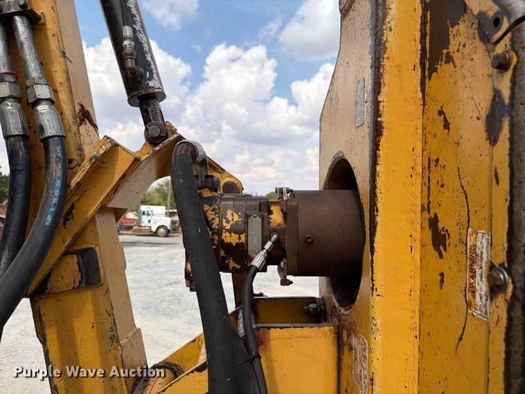 image for item EW8944 John Deere 6615 tractor