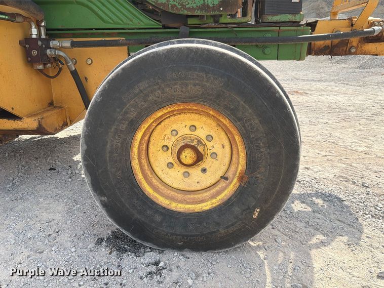 image for item EW8944 John Deere 6615 tractor