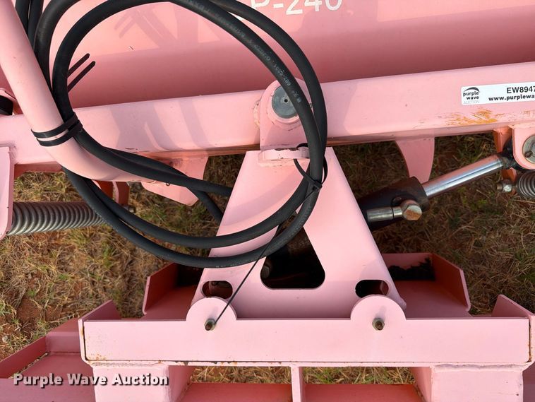 image for item EW8947 SP-240 skid steer dozer blade