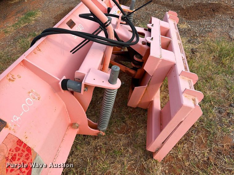 image for item EW8947 SP-240 skid steer dozer blade