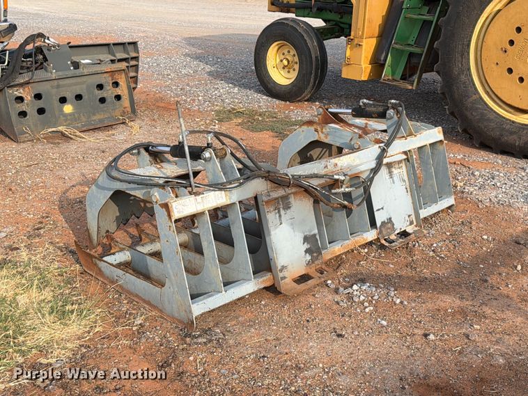 image for item EW8948 skid steer grapple bucket
