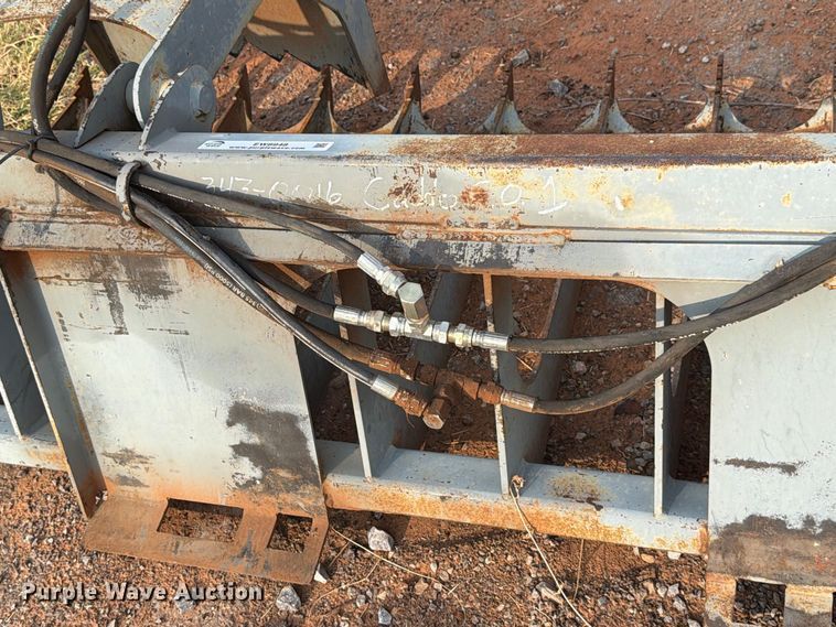 image for item EW8948 skid steer grapple bucket