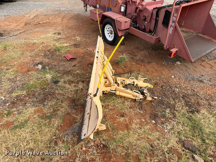 image for item EW8952 Snow plow