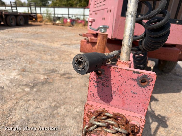 image for item EW8953 2003 Morbark wood chipper