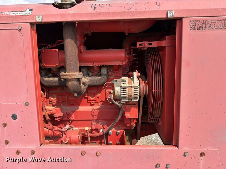 image for item EW8953 2003 Morbark wood chipper