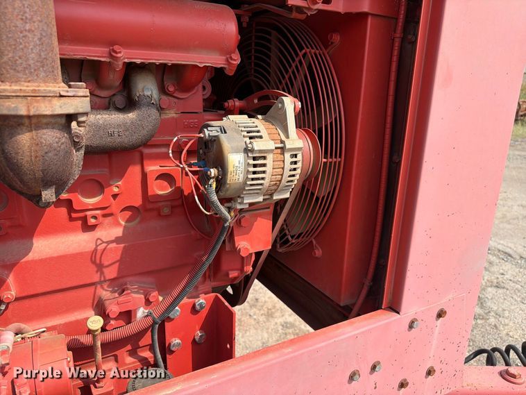 image for item EW8953 2003 Morbark wood chipper