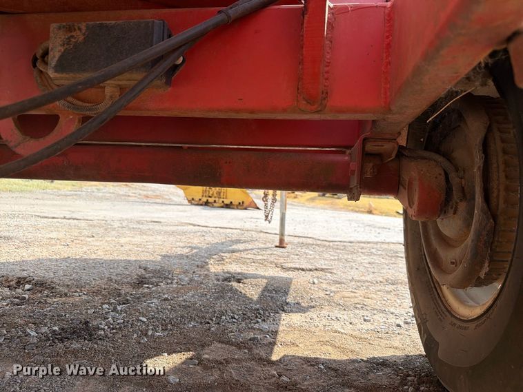 image for item EW8953 2003 Morbark wood chipper