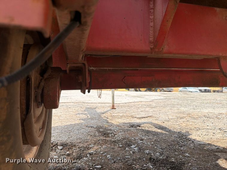 image for item EW8953 2003 Morbark wood chipper