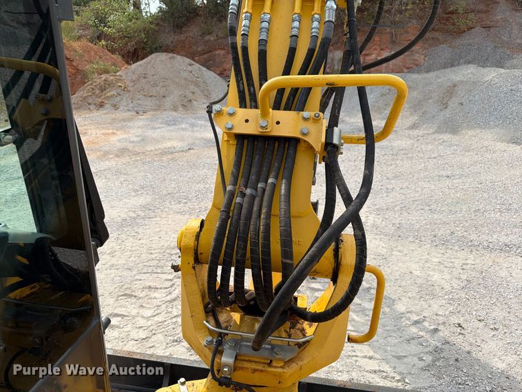 image for item EW8954 2020 Komatsu PC88MR-10 mini excavator